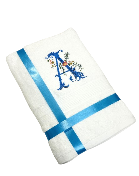 Li’ll Pumpkins Initial Theme Personalized 100% cotton Bath Towel for all age 500 GSM quality (set of 1), Color - White