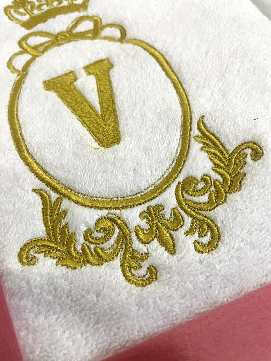 Li’ll Pumpkins Crown Initial Theme Personalized 100% cotton Bath Towel with NAME 500 GSM quality (set of 1), Color- White