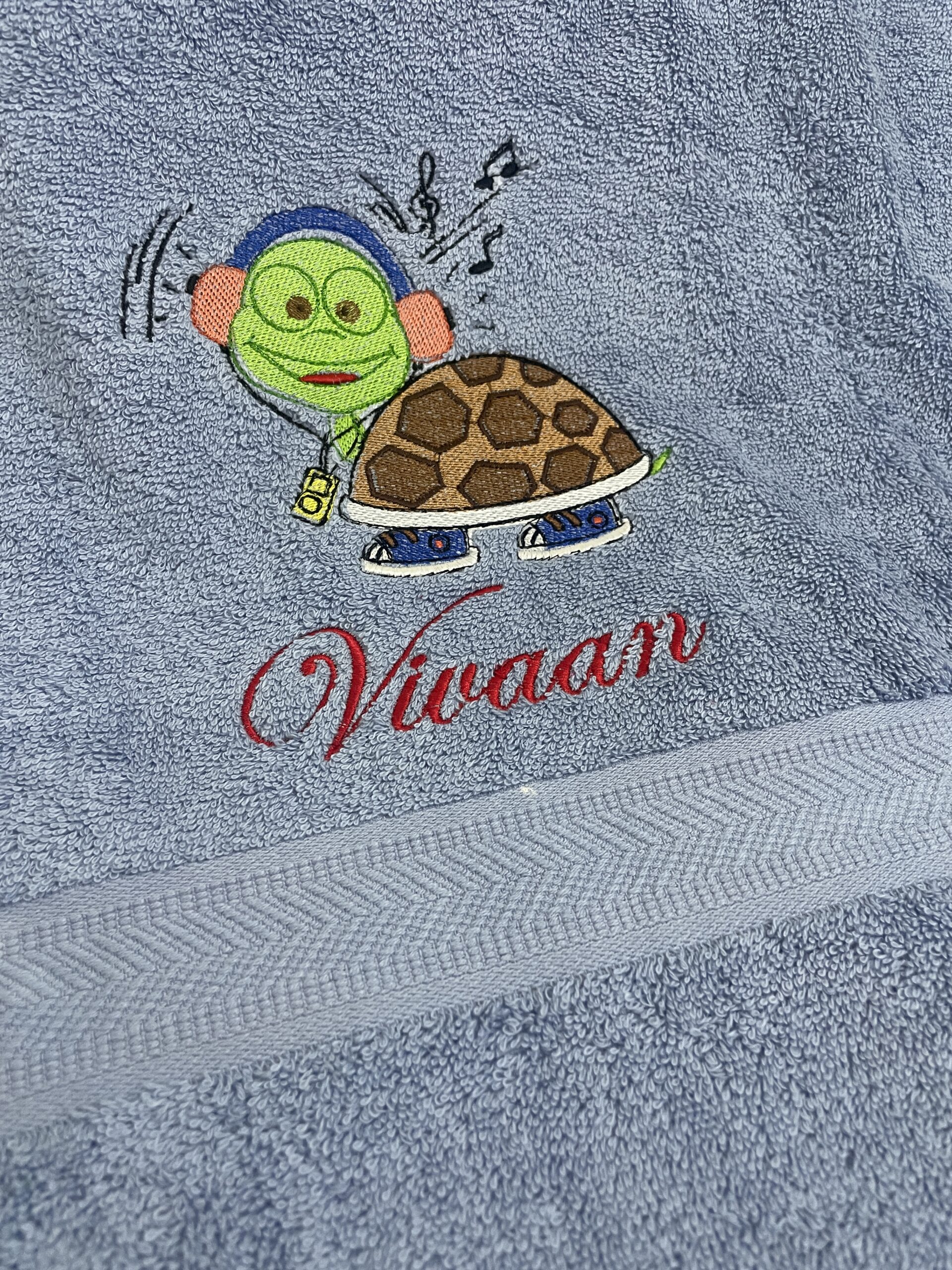 Li’ll Pumpkins Turtle Theme Personalized 100% cotton Bath Towel with NAME, 500 GSM quality (set of 1), Color- Sky Blue