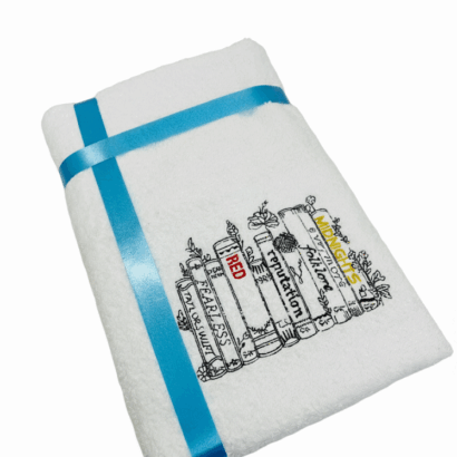 Li’ll Pumpkins Tayler Theme Personalized 100% cotton Bath Towel with NAME 500 GSM quality (set of 1), Color- White