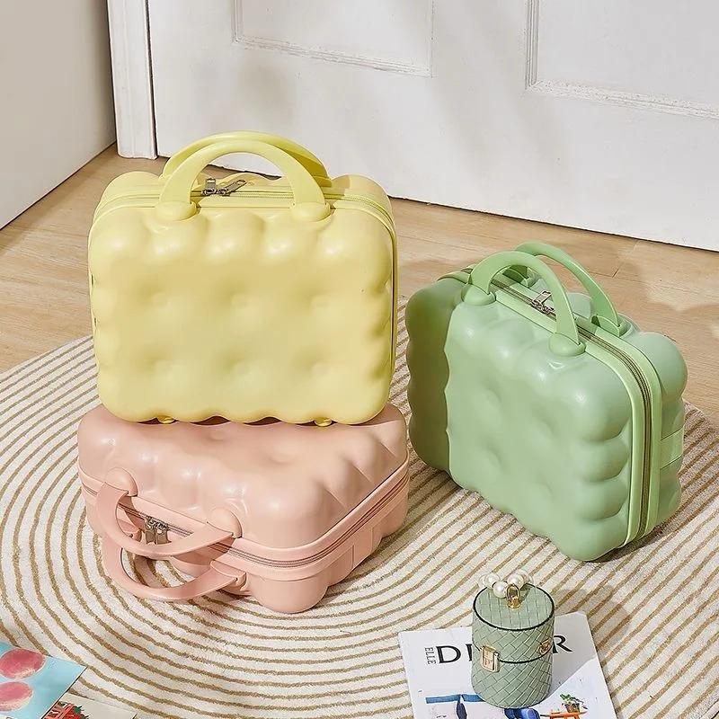 Li'll Pumpkins Personalized The Biscuit Vanity Case- 1 pc